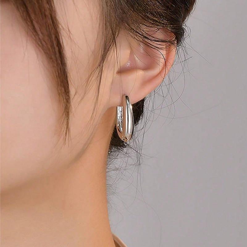 1pair Simple TearDrop Hoop Earrings, Chunky Gold Tone Water Droplet Earrings, U-Shaped Earrings, Oval Hoop Earrings Perfect Gift for Her