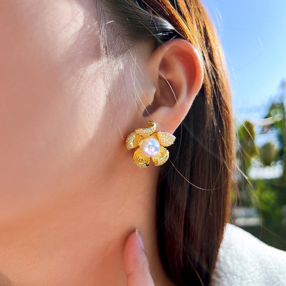 Needle Light Luxury Temperament Full Of Diamonds Flower Pearl Earrings High Sense Inlaid Zircon Earrings Earrings
