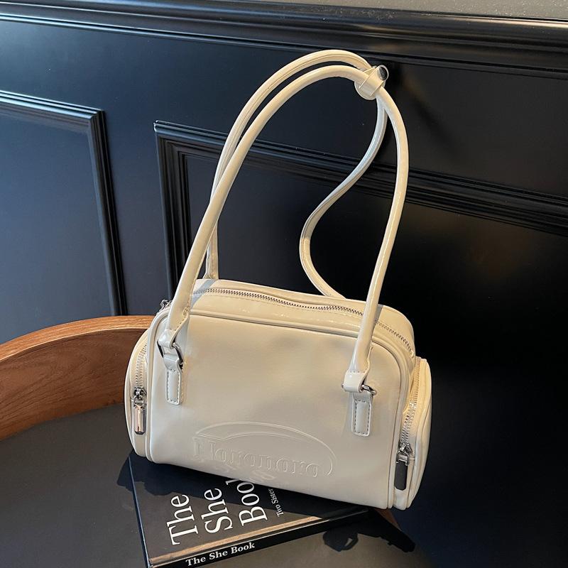 Niche Design Underarm Bag Women's 2025 New Trend Fashion Portable Commuter Bag Large Capacity Tote Bag