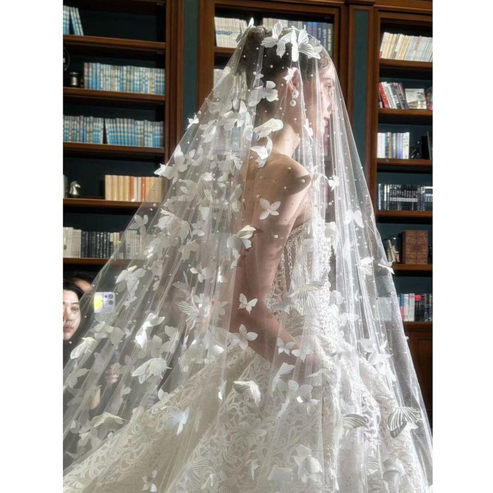 One Layer White Butterfly Wedding Veils Large Tail Super Long Bride's Wedding Headgear Beaded Handmade Butterfly Head Gauze