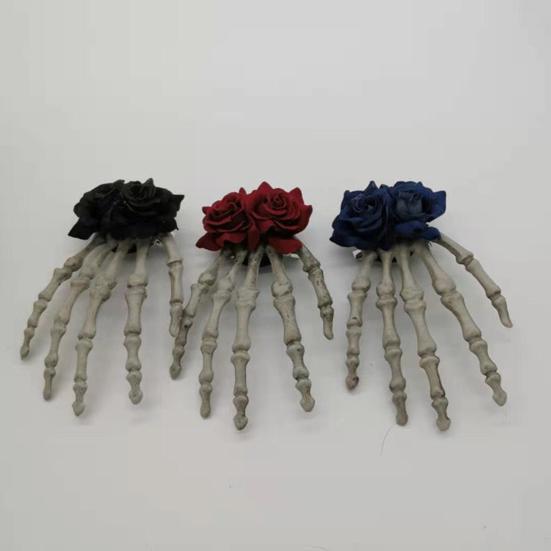 Skeleton Hand Hair Clip Gothic Barrette with Faux Roses Punk Style Hair Accessories for Halloween Themed Party Dress-up
