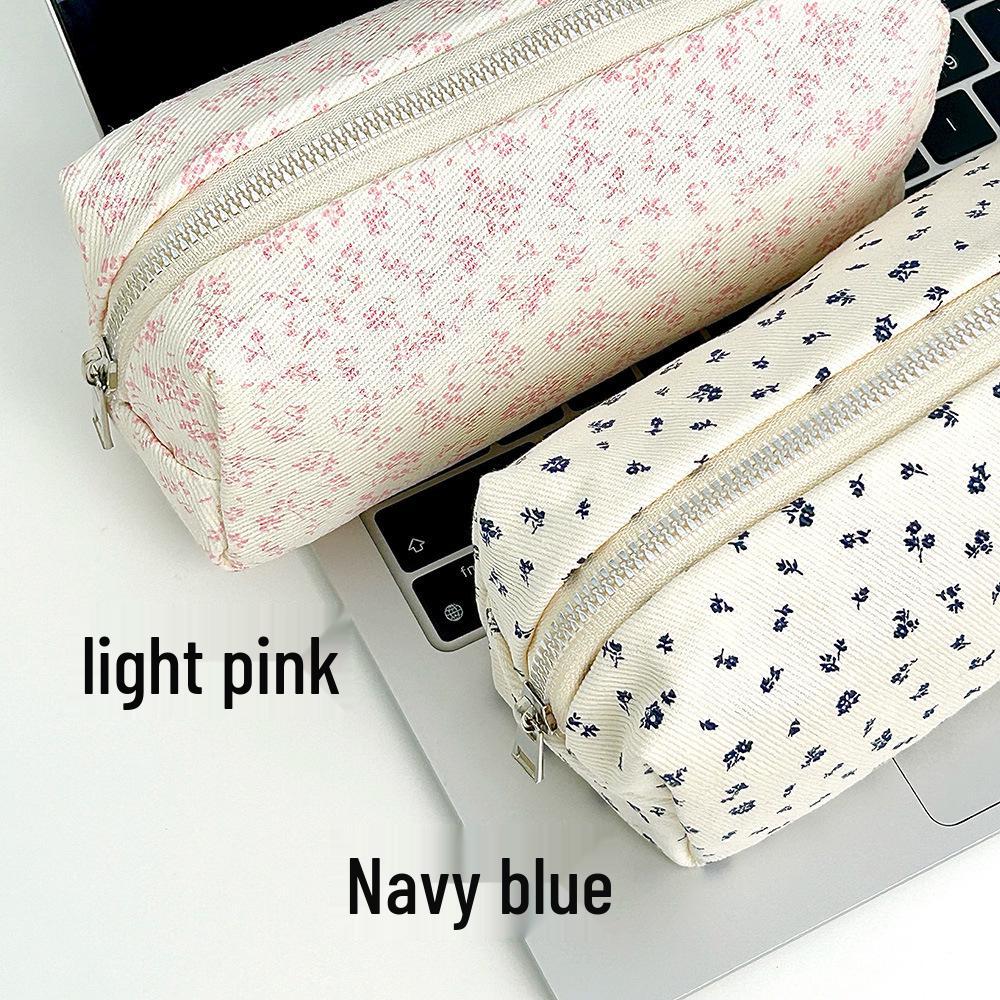 Floral Fresh Pencil Case, INS Style, High Aesthetic Value, Large Capacity, Girlish Design, Single-Layer Stationery Storage Bag for Students.