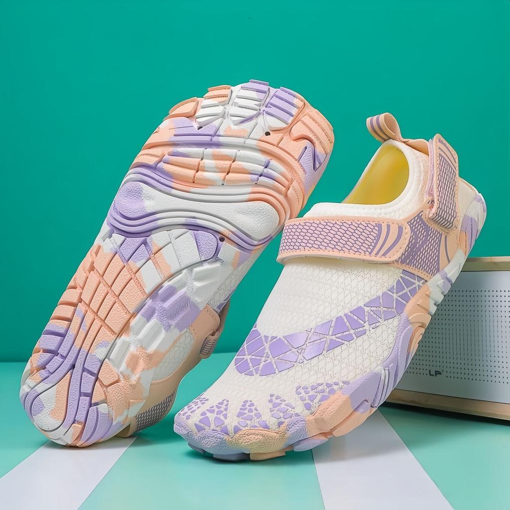 Finger shoes Wading shoes Couple casual shoes Fishing shoes Men's beach shoes Women's swimming shoes Shoes
