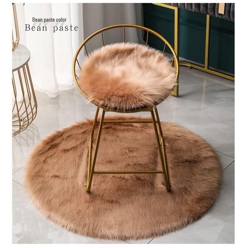 Nordic Plush Round Rug for Bedroom, Chair, and Vanity