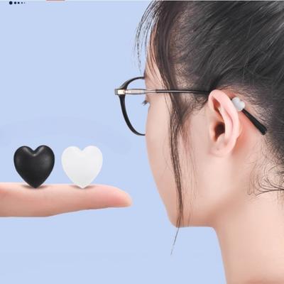1 Pair Soft Round Bear Ears Eyeglass Holders - Non-slip Silicone Ear Hooks for Kids, Anti-fall Fixation Covers