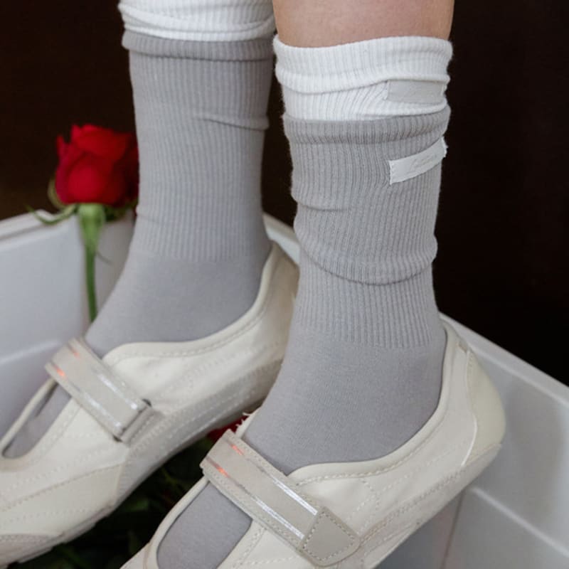 LETTER FROM MOON Letters Soft Socks (3 colors)