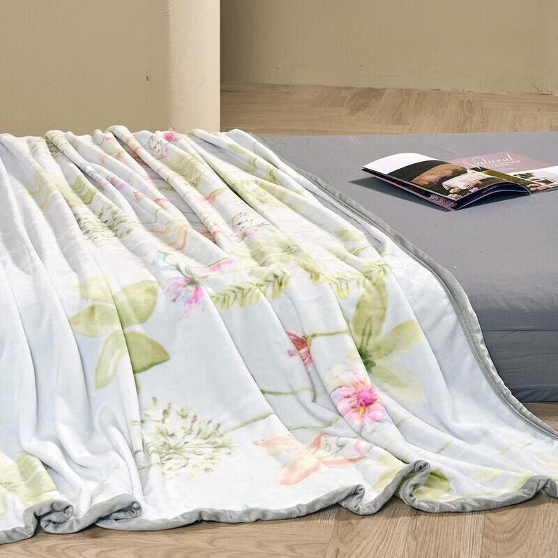 Mercury Home Textiles Spring Blossom Flannel Blanket