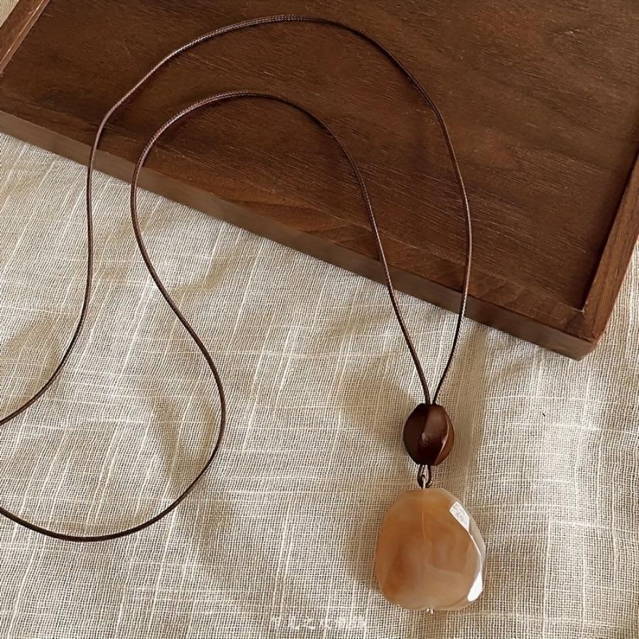Style Lazy Pendant Long Necklace with Leather Cord, Vintage Versatile Layered Sweater Chain for Women'S Additions