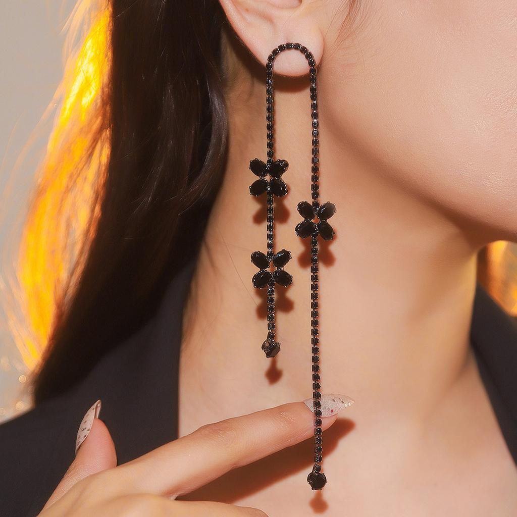 Stylish black electrophoresis long fringed earrings