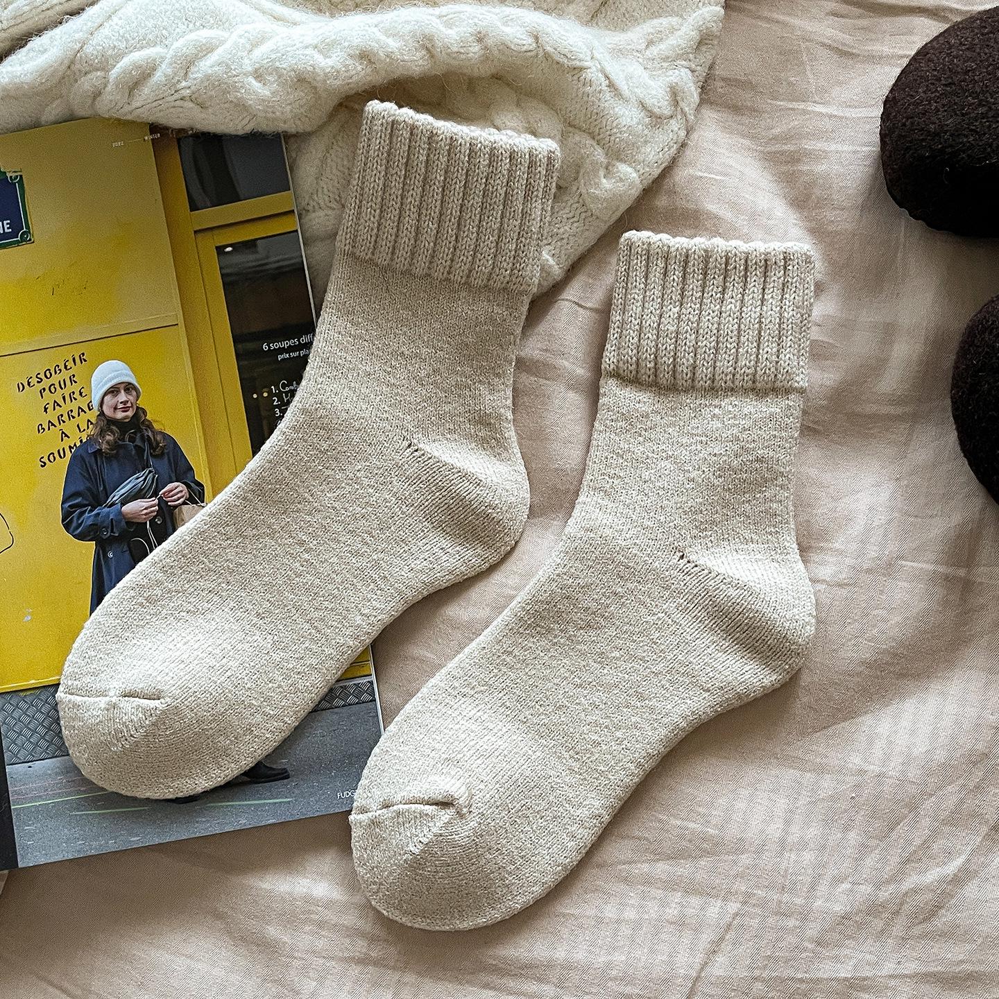 

Extra Thick Winter Fleece Wool Socks - Solid Color, Mid-Calf for Men & Women One Size (Unisex) абрикосовий