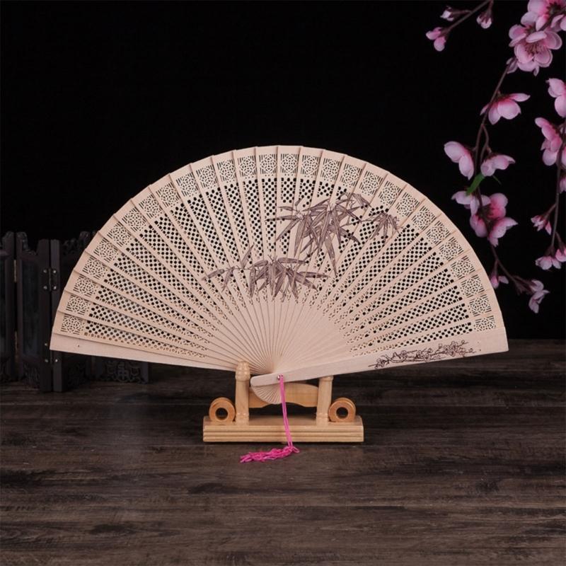 Exquisites Chinese Culture Handheld Fan Decorative Wood Handheld Folding Fan with Detailed Carving for Gift and Decors