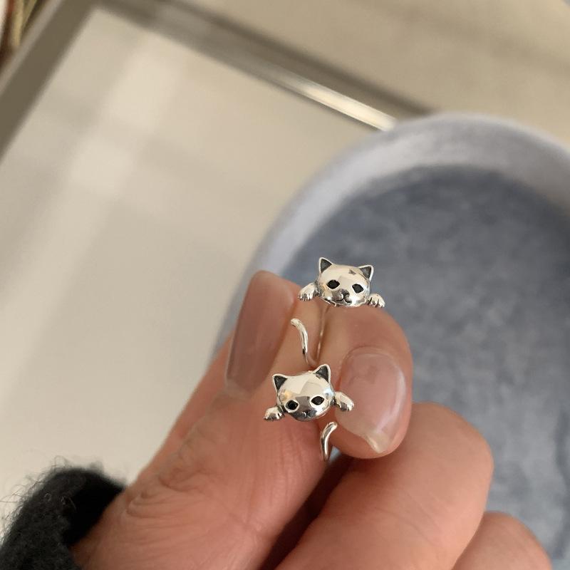 Light Luxury Cat Earrings Female Fashion Personalized Niche Design Unique Versatile Heavy Duty Senior Sense Ear Hooks Tide Ambience Back To School