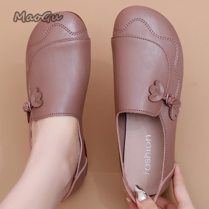 Fashion New Fashion Mom Shoes Slip on Soft Sole Low Heel Loafers Comfortable Casual Shoes for Women's Spring Autumn Zapatos De Mujer 35