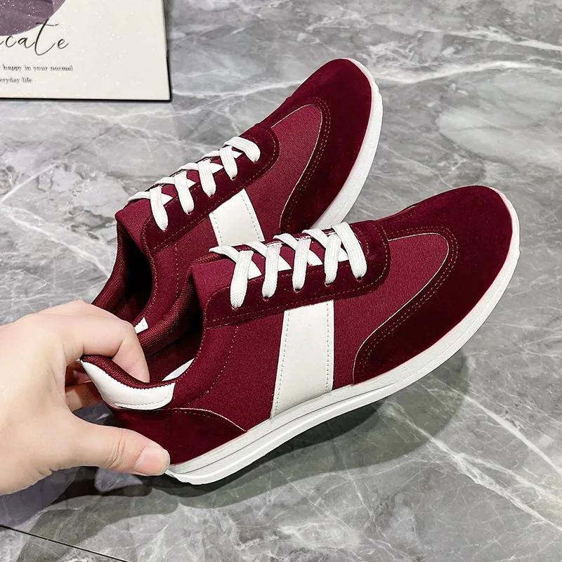 Large Size Women's Sport Running Flat Bottom Shoes White Sneakers Spring Autumn Versatile Rubber Mesh Shoes