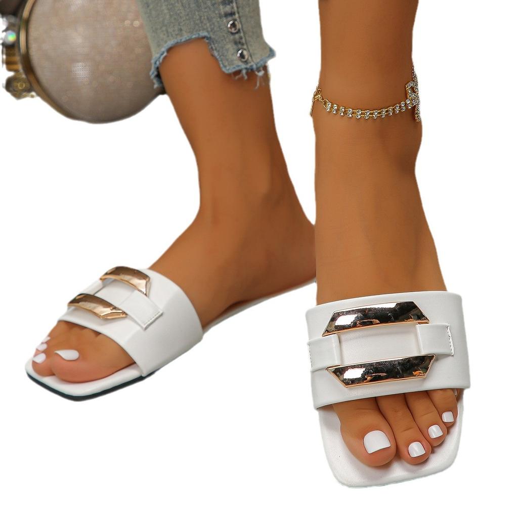 Hausschuhe Damen Oberbekleidung neu eckige Zehenpartie flacher Boden Metallschnalle Ein-Wort Damen lässige Strand coole Hausschuhe