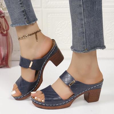 Chaussures de mode pour femmes en solde 2024 Pantoufles d'été Rome unies à bout ouvert de haute qualité Chaussures décontractées d'extérieur à talons épais Grande taille