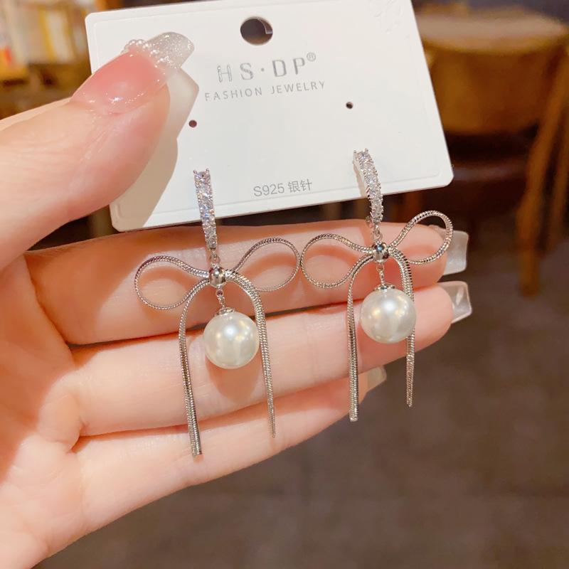 French Style Elegant Pearl Bowknot Long Dangle Earrings Fashion Jewelry For Women