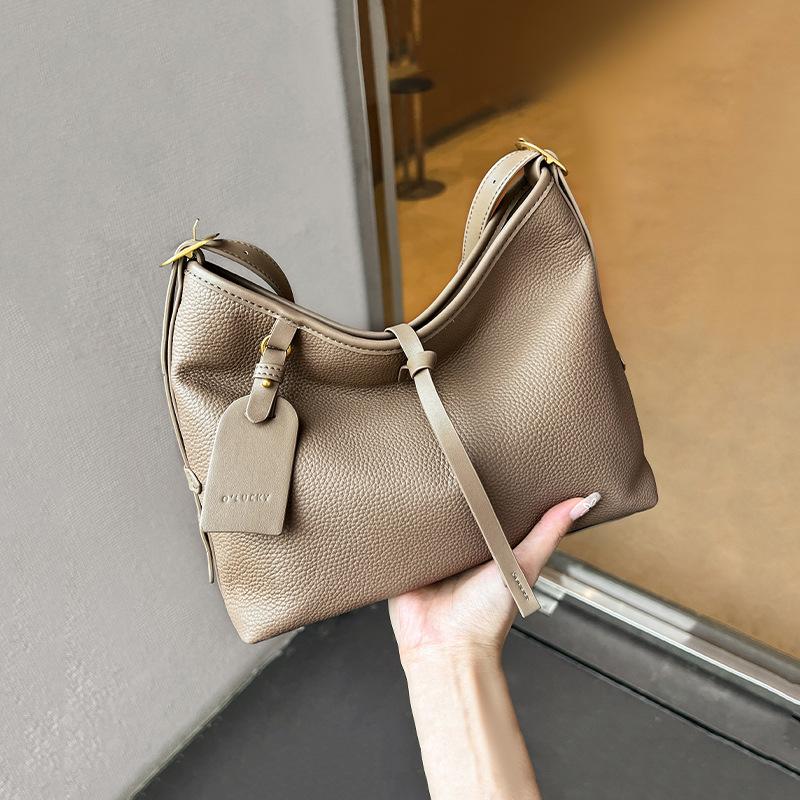 Summer Genuine Leather Women's Bag 2025 Autumn Winter New Tote Bag Niche Fashion Design Sense Fashion Large Capacity Crossbody Bag