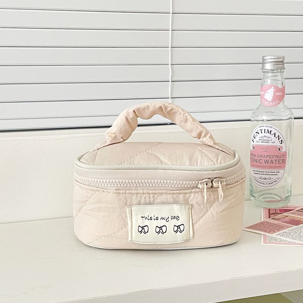 Multifunctional Creative Cosmetics Storage Bag INS with Handle Handheld Makeup Bag Large Capacity Portable Cosmetic Case Travel