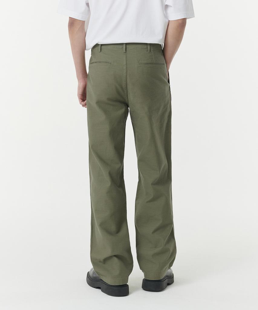 MUSINSA STANDARD Back Satin Officer Pants [Olive]