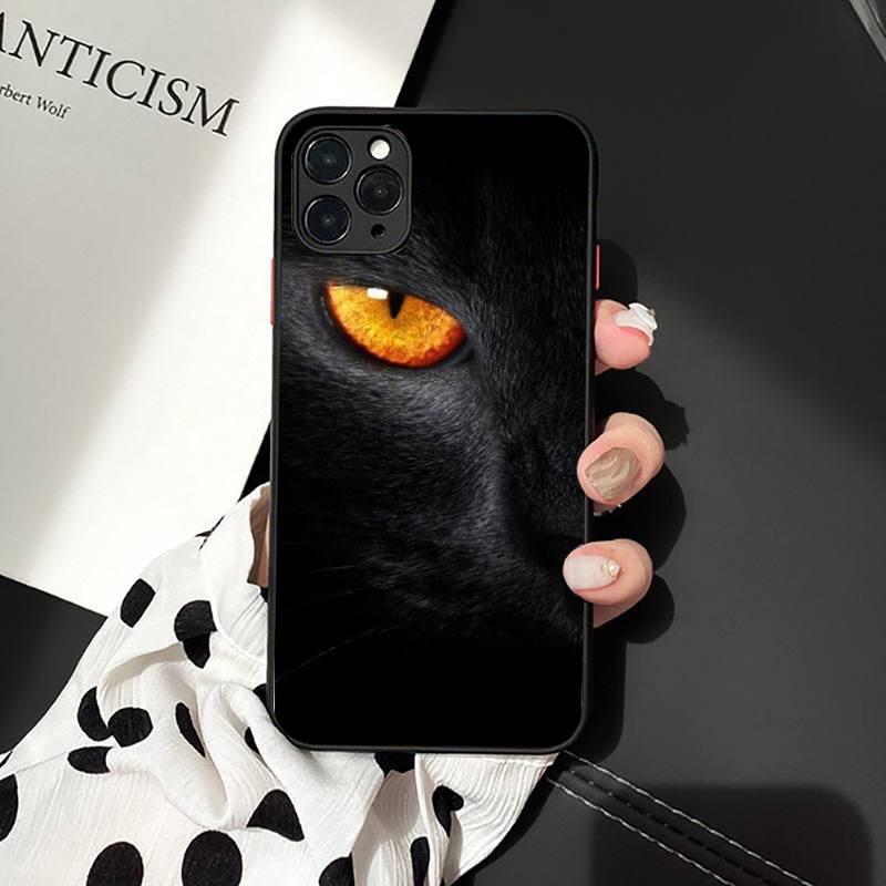 Black Cat Staring Eye On Phone Case for iPhone 11 12 13 mini pro XS MAX 8 7 6 6S Plus X 5S SE 2020 XR case