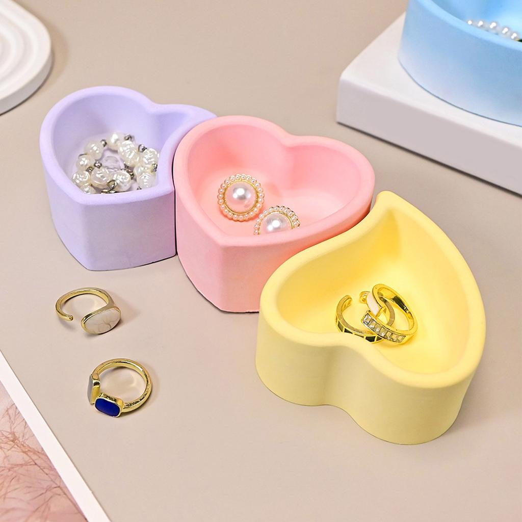 3 Styles Heart Shaped Silicone Mould for Resin Candle Holders Crafting With Smooth Surfaces Designs