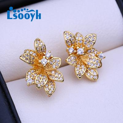 LSOOYH Orecchini a clip Colore oro Moda Orecchini fiore rosa per le donne Orecchini con zirconi cubici Gioielli per feste
