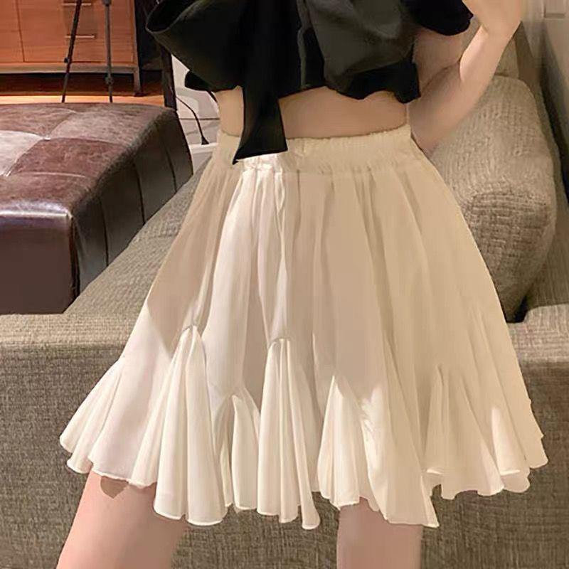 Sweet & Salty Black Puffy Short Skirt for Women - Versatile, Slim, New 2024 Korean Style