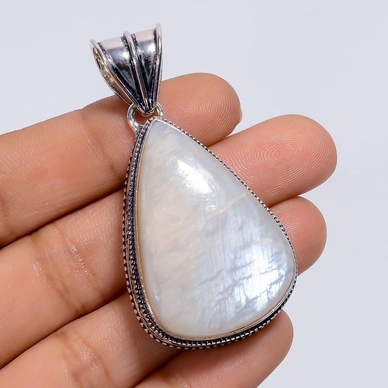 

Dazzling Top Grade Qualite 100% Natural Rainbow Moonstone Pear Shape Vintage Style Handmade Jewelry 925 Steling Silver Pendant 2 WSJ-4805 2