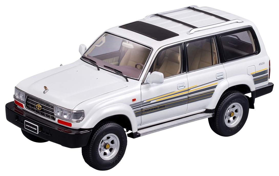 

KENGFAI Toyota Land Cruiser LC80 Белый Готовый продукт 1/18 VX-RL
