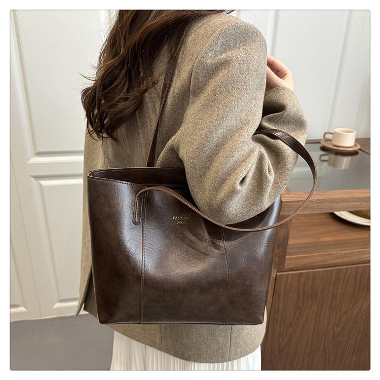 Large Capacity Faux Leather Tote Bag for Women Minimalist Casual Commute Shoulder Handbag