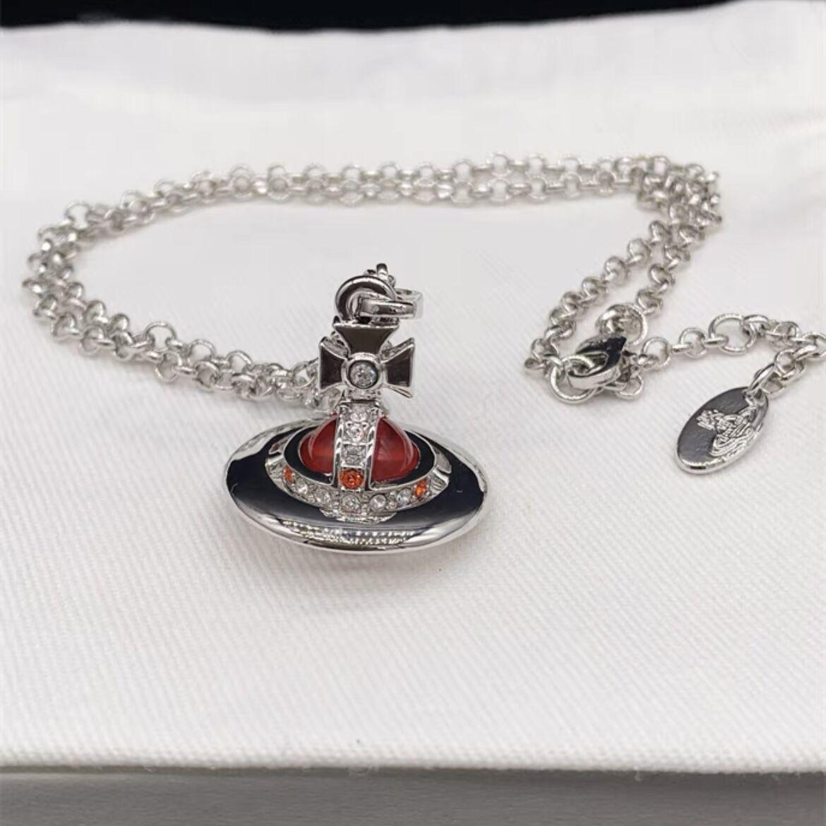 

Vivienne Westwood Императрица Довагер 10 мм Кулон-чокер в виде сферы НЛО