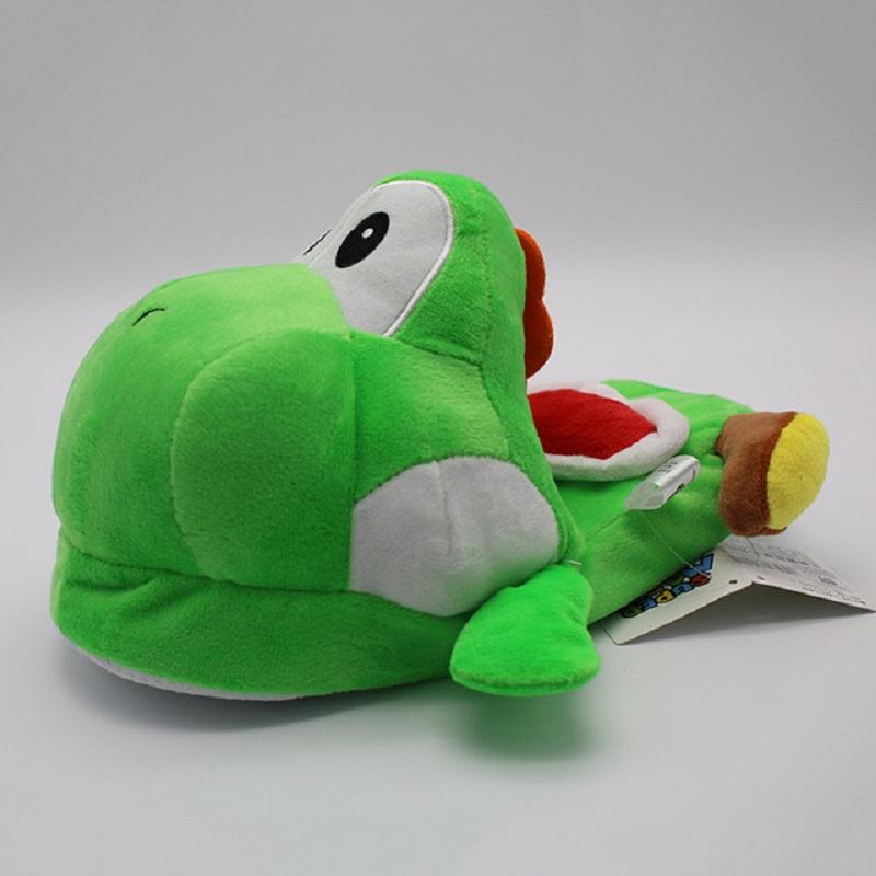 Útulné a pohodlné plyšové pantofle s motivem Yoshiho z Nintendo Super Mario Bros. pro dospělé