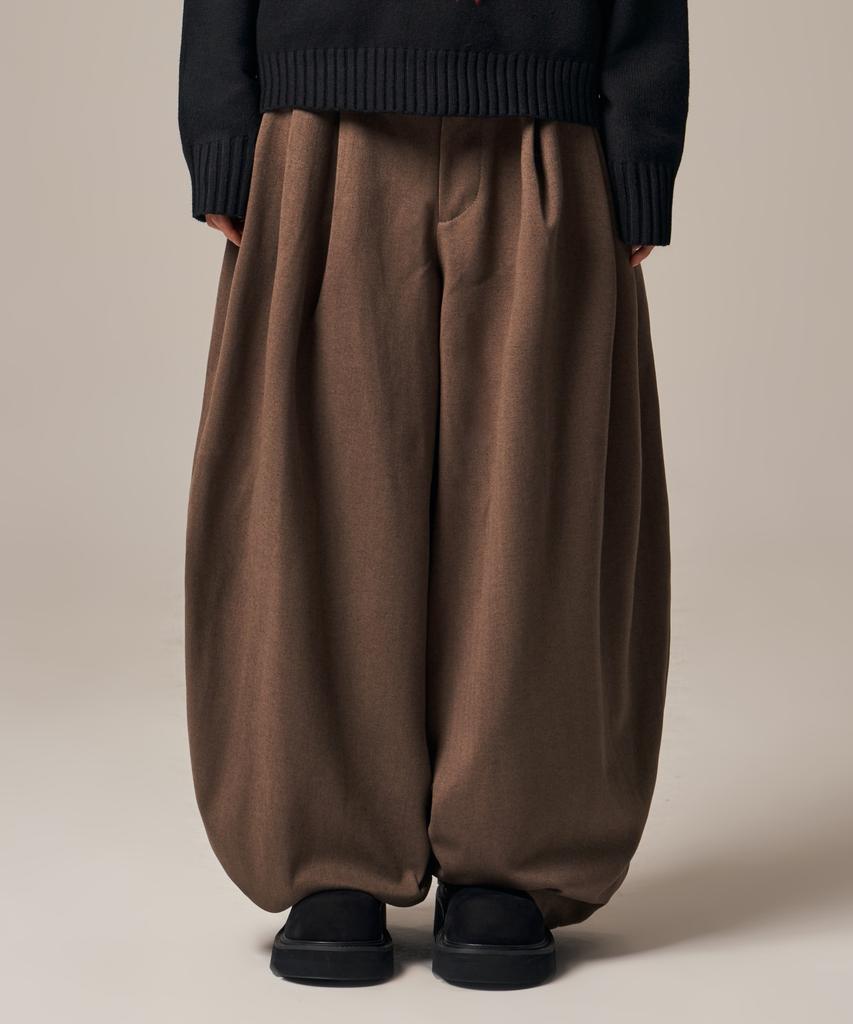 IDWS Void 4 Tuck Balloon Trouser Brown
