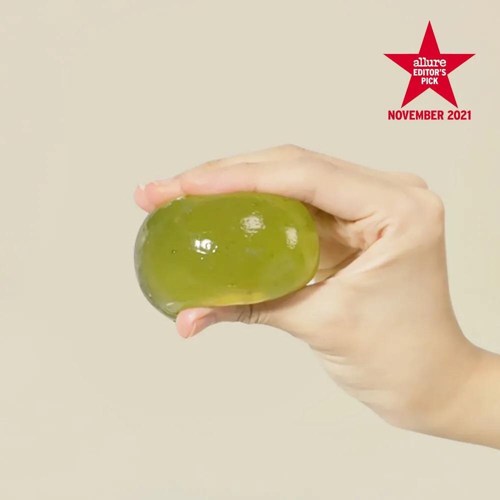 ongredients Jeju Green Tea Cleansing Ball