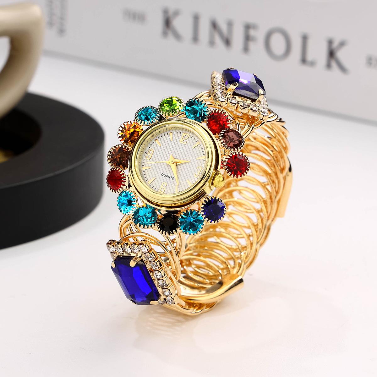 Cross Blue Sapphire Women s Diamond-Inlaid Quartz Watch with Elegant Alloy Bracelet розовый