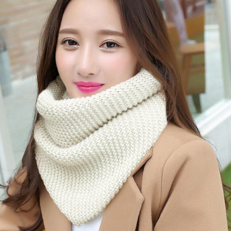 

Elegant Winter Scarf-Windproof Breathable Infinite Loop Neck Warmer with Soft Textured Design Stylish Neck Cover Suitable for Skiing Snowboarding