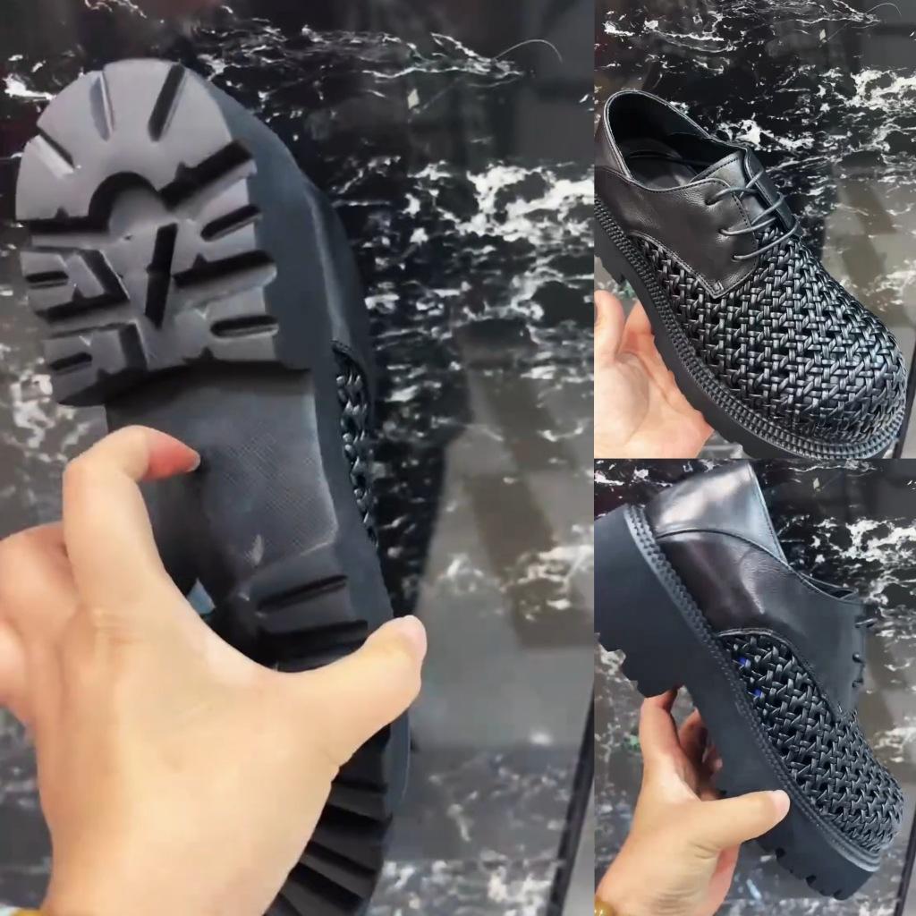 Summer men's sandals hand-woven breathable business dress casual big head leather shoes hollow inner heightening hole shoes