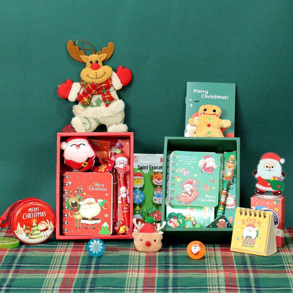 Children's Holiday Gift Box: Stationery & Greeting Cards Set