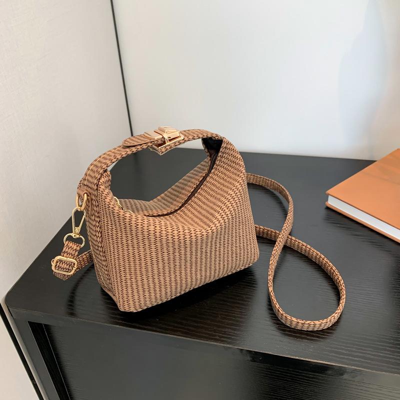 

Текстура, вертикальні смуги, простий суцільний колір 2024, нова індивідуальність, трендовий дизайн, іноземний стиль, сумочка на одне плече, сумочка через тіло, жінки коричневий