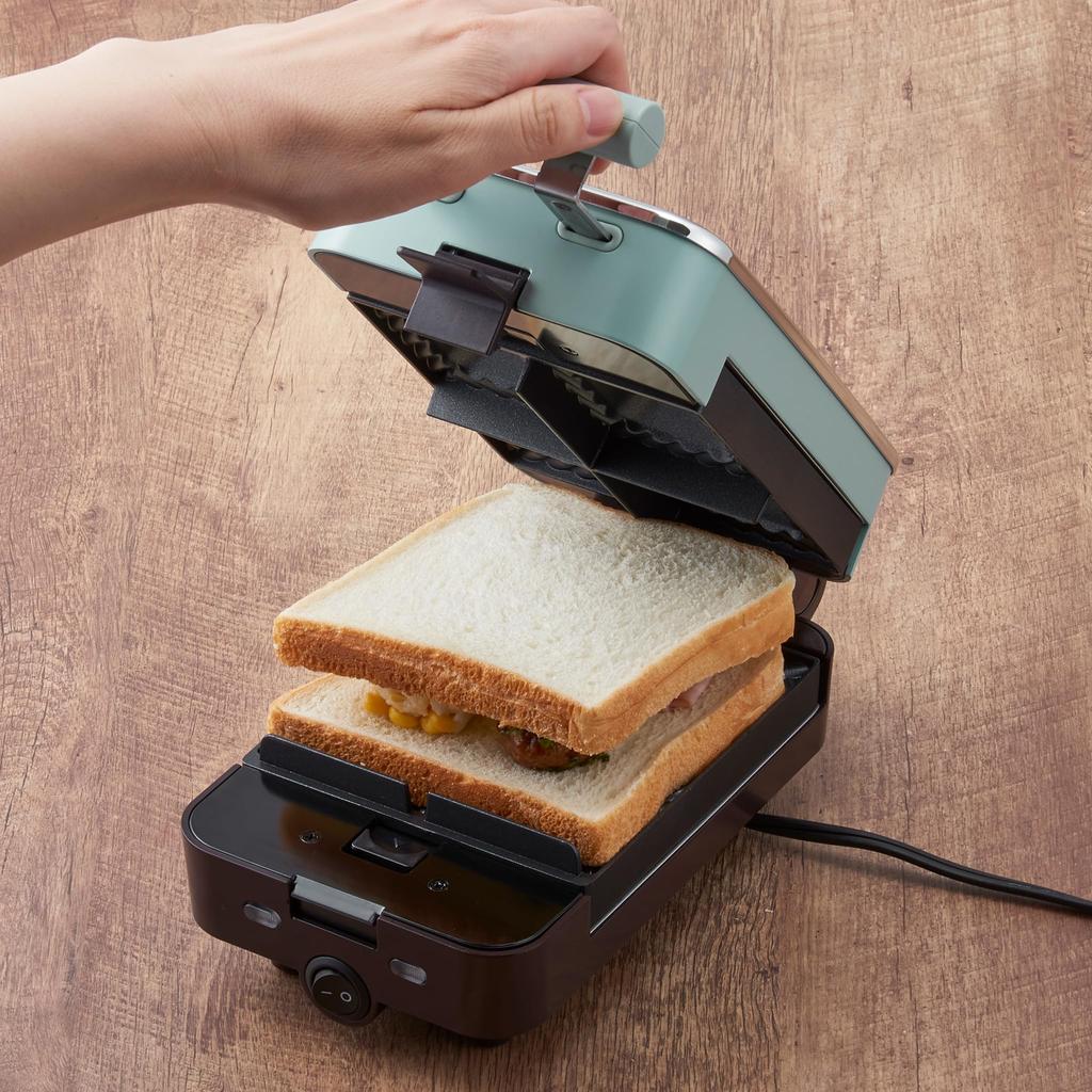 Viertel-Heißsand-Maker, Mini, Größe 5 x 5, Größe 4, Unterteilung, austauschbare Platte, 2-Wege-Snack, Retro, süß [Toffy] K-HS6 (Blasses Aqua) Viertel/Standard K-HS6-PA