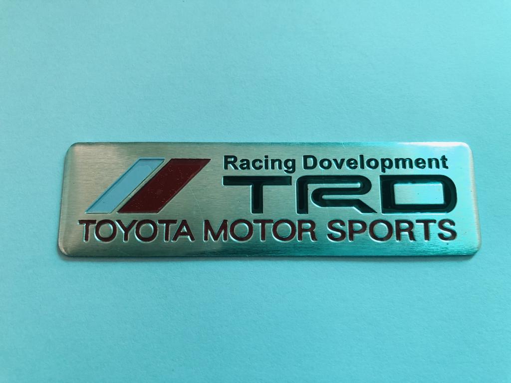 Aluminum Car Body Side Stickers Fender Trunk Decor Badge Decal For Toyota TRD Camry RAV4 Land Corolla Levin 86 Yaris Aygo Hilux
