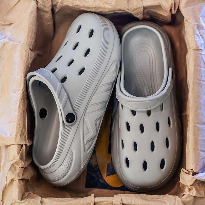 Men's Thick Soled Clogs Slippers Sandals Outdoor House Slippers Man Clog Garden Shoes Comfortable Men's Sneakers Beach Sandals