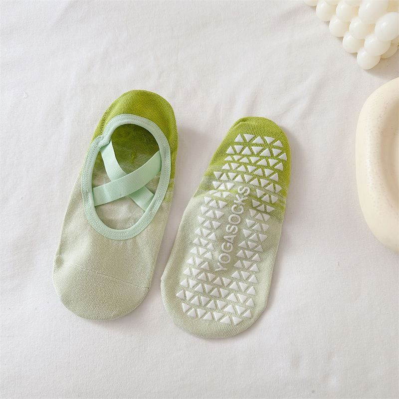 

New Gradient Color Yoga Boat Socks for Women Spring Summer Dance Pantyhose Professional Non-Slip Fitness Yoga Socks Indoor Sports Wear [1 pair] Matcha Green