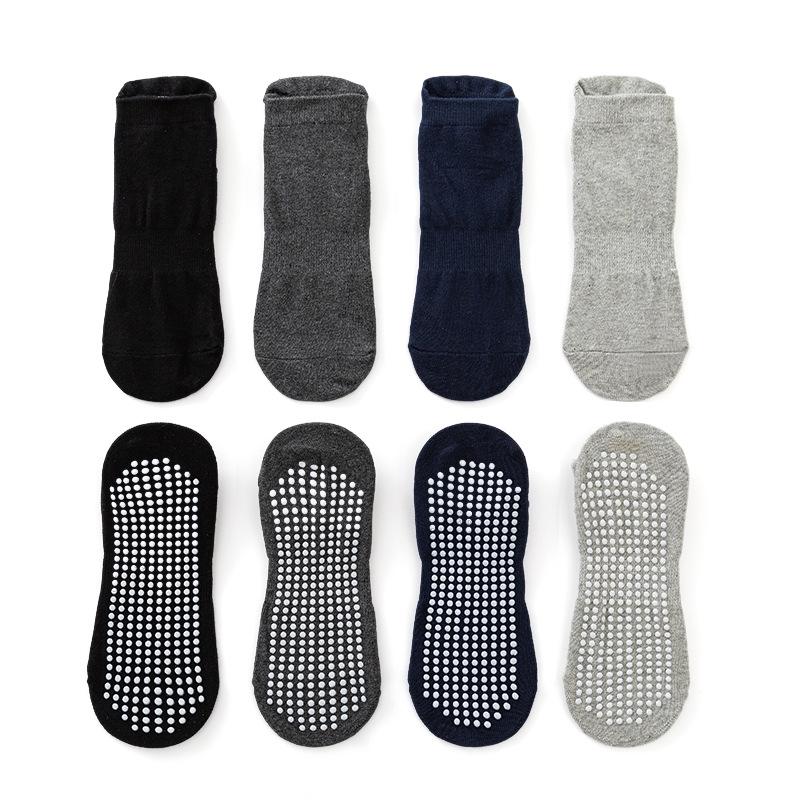 Non-Slip Yoga, Pilates & Dance Socks for Men & Women - Ideal for Sports & Trampoline Activities