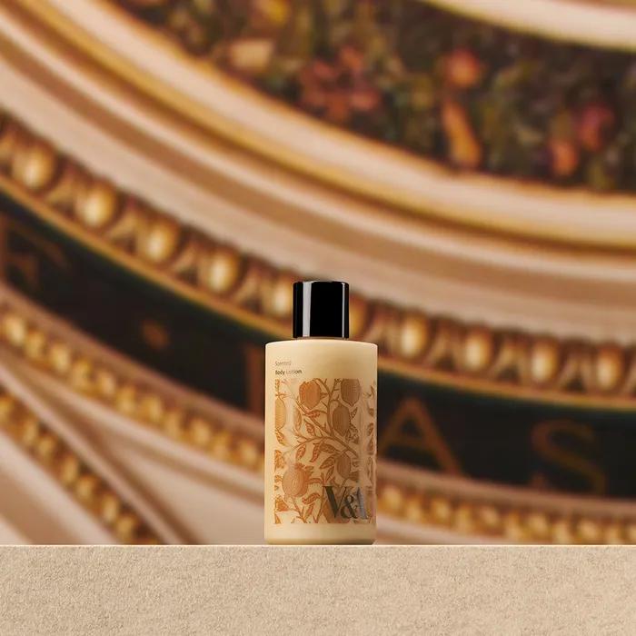 

V&A Ароматизированный лосьон для тела Апельсин (200 мл)