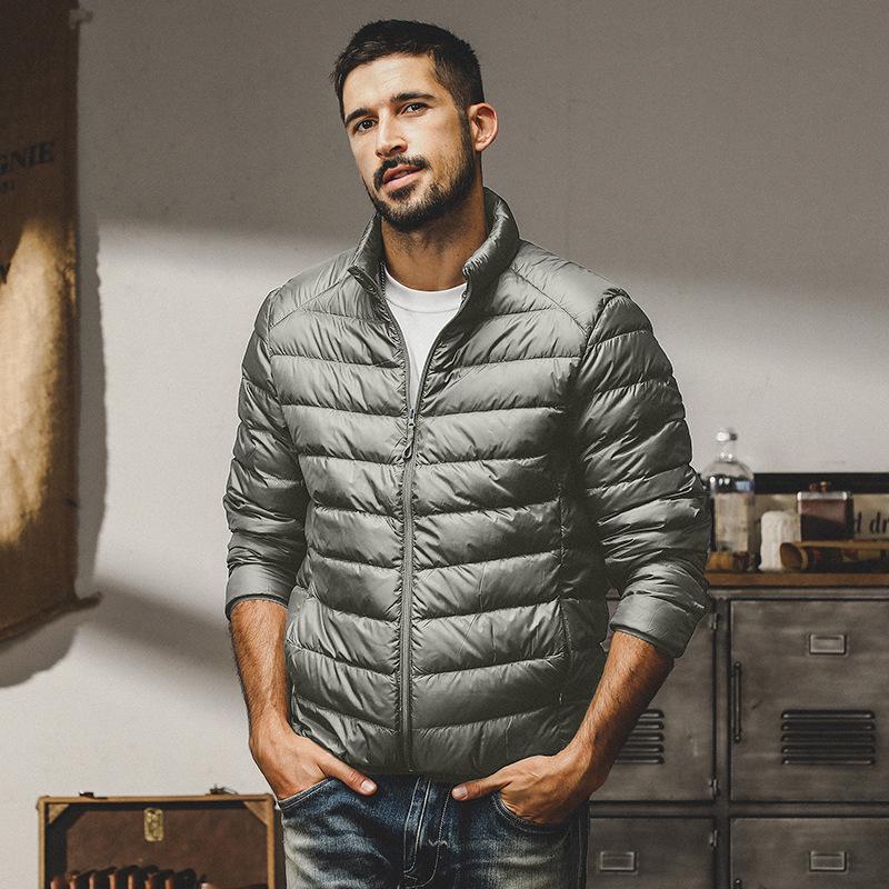 Men's Lightweight Down Jacket - Portable, Anti-static, Winter Hooded for Hiking, Travel, and Mountaineering