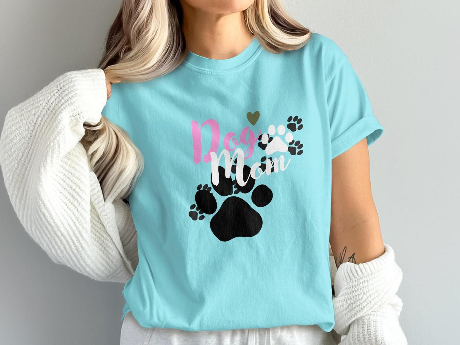 Dog Mom T-Shirt, Paw Print Mama Tee, Fur Animal Lover Apparel M
