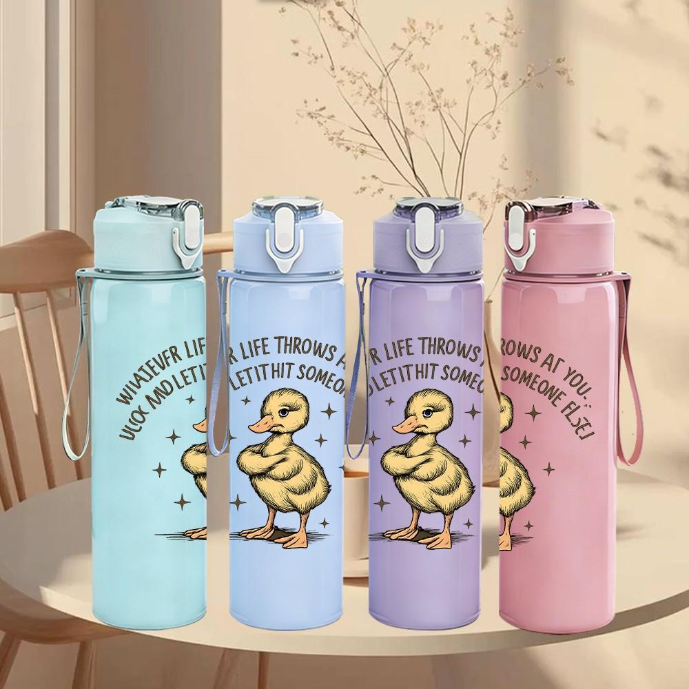 1PC Cute Little Duck Text 750ml Color Plastic Sports Water Bottle Leakproof Flip Straw Lid Suitable for Sports Office Home Use