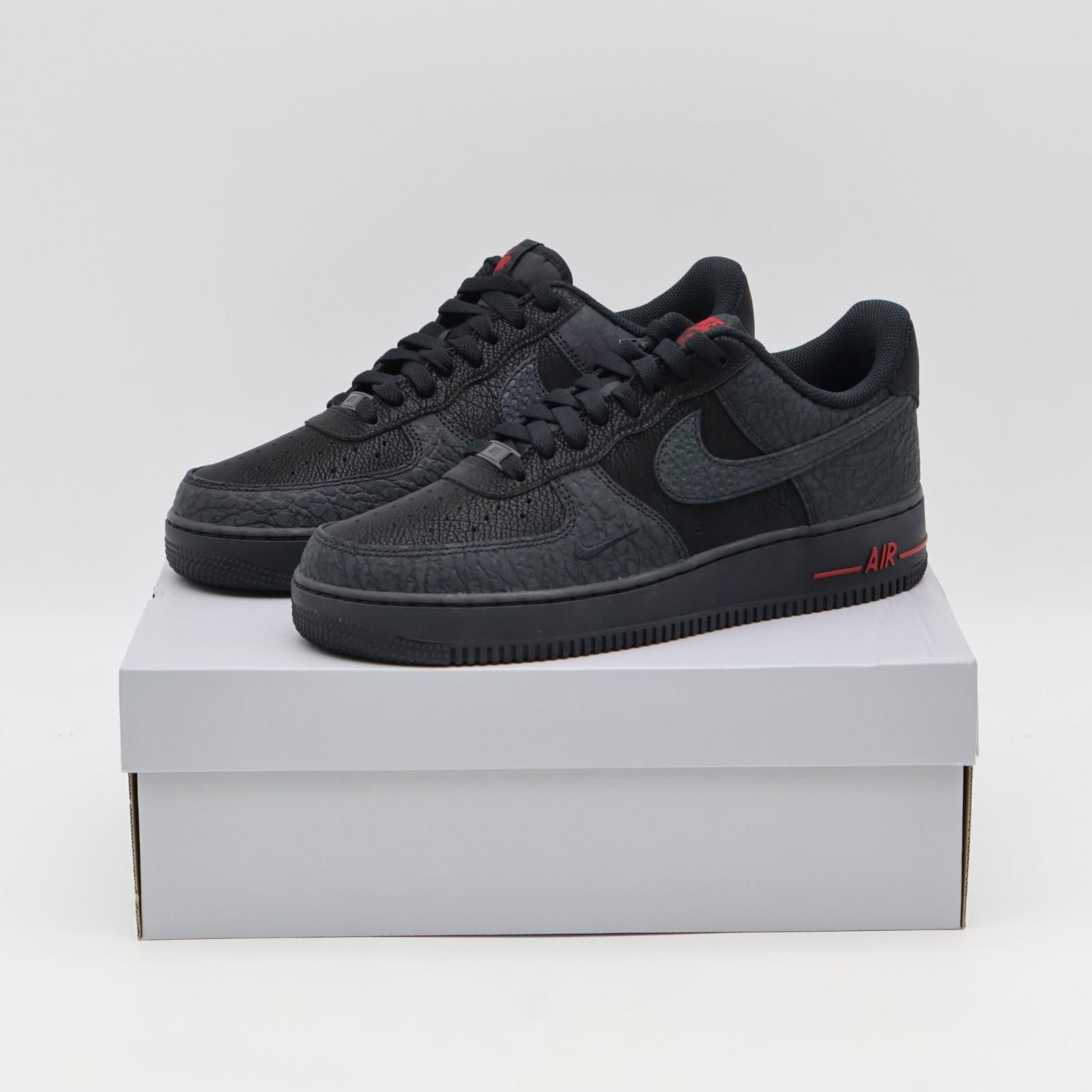 IV4451-010 Nike Air Force 1 Low